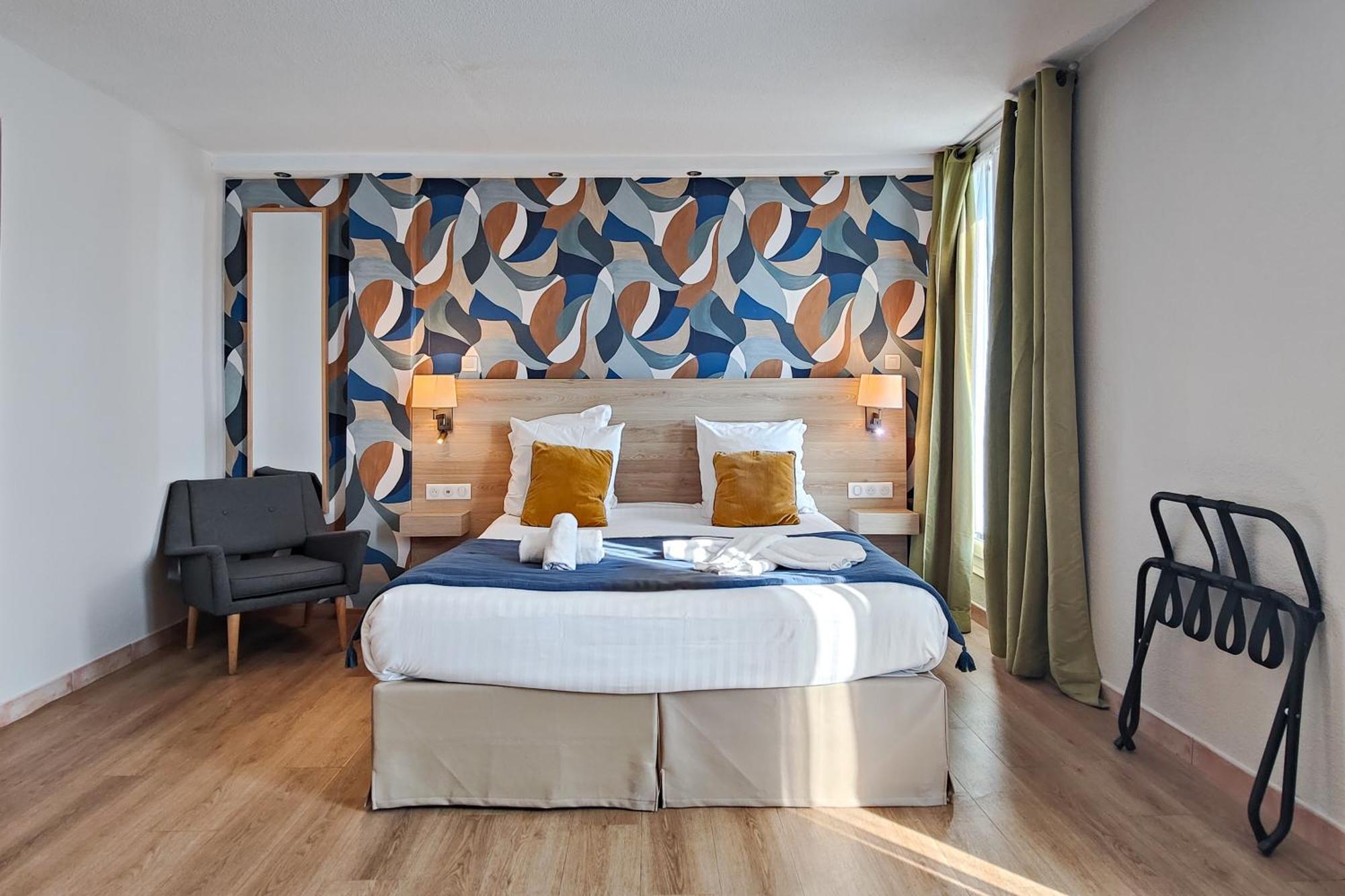 Ajoupa - Futur Ammi Hotel